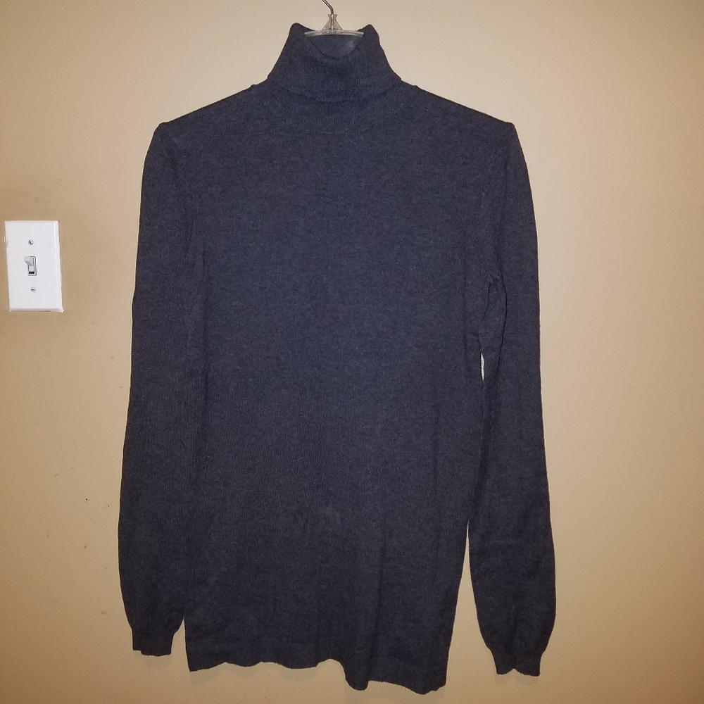 GAP MATERNITY  GRAY LONG SWEATER